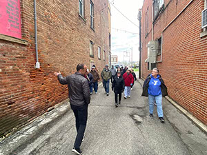 aTouring Downtown Marion-2_1